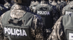 Policía Nacional ejecuta múltiples órdenes de arresto en La Vega y Jarabacoa